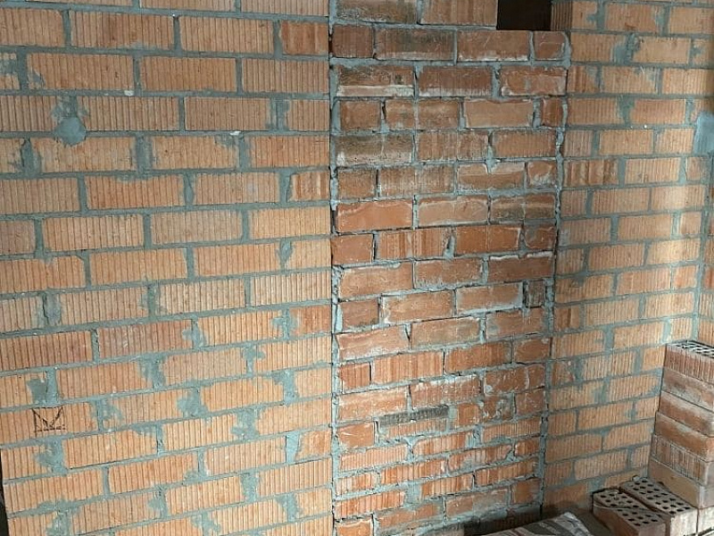 Демонтаж, монтаж кирпичных перегородок
