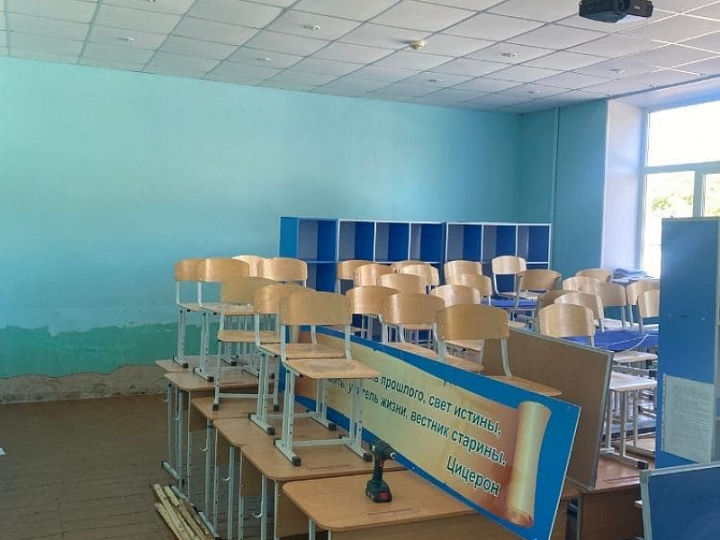 Демонтаж керамической плитки, зачистка поверхностей