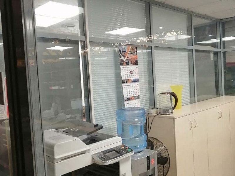 Монтаж жалюзи в офисах ООО Этерно