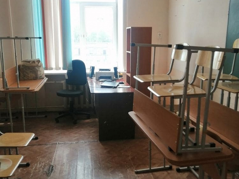 Демонтаж керамической плитки, зачистка поверхностей